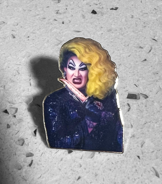 Peaches Pin